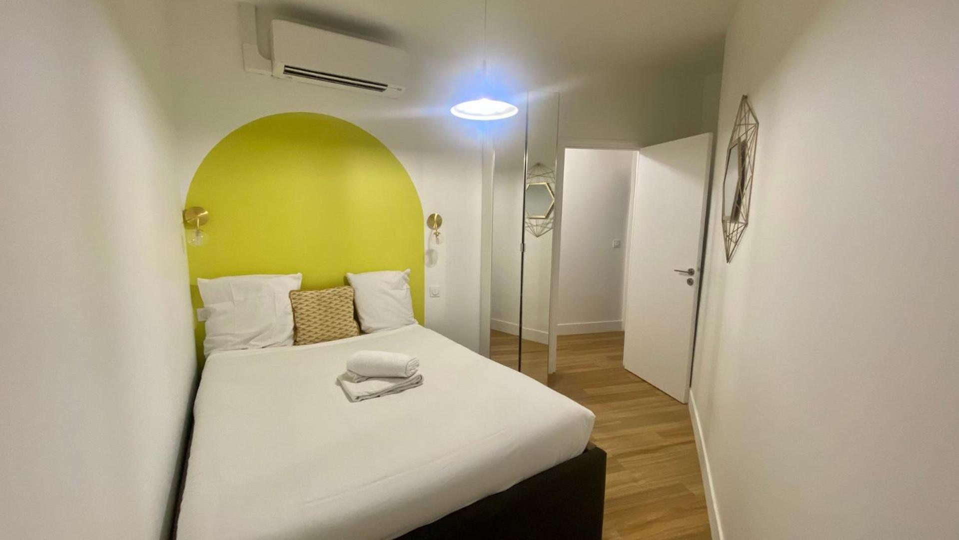 Appartement Lumineux Proche Saint-Lazare - 8P ปารีส ภายนอก รูปภาพ