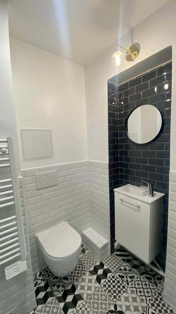 Appartement Lumineux Proche Saint-Lazare - 8P ปารีส ภายนอก รูปภาพ